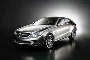Click here to open the Mercedes-Benz Concept Fascination gallery