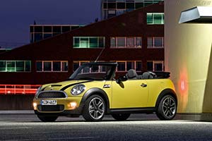 Click here to open the MINI Cooper S Convertible gallery