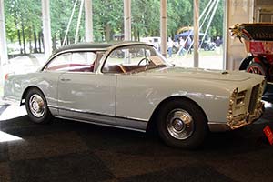 Click here to open the Facel Vega FV3B gallery
