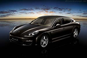 Click here to open the Porsche Panamera S gallery