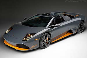 Click here to open the Lamborghini Murciélago Roadster LP650-4 gallery
