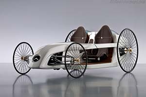 Click here to open the Mercedes-Benz F-Cell Roadster Concept gallery