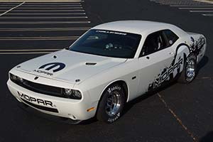 Click here to open the Dodge Challenger Drag Pak gallery