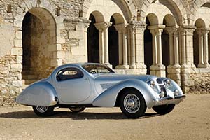 Click here to open the Talbot Lago T23 Figoni & Falaschi 'Jeancart' Teardrop Coupé gallery