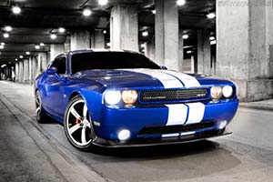 Click here to open the Dodge Challenger SRT8 392 gallery