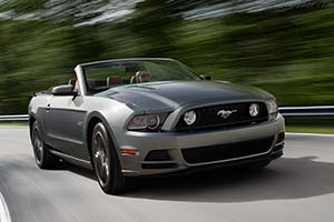 Click here to open the Ford Mustang GT Convertible gallery
