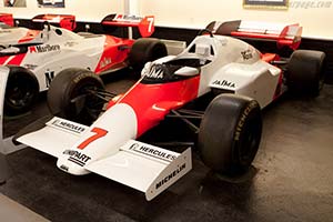 Click here to open the McLaren MP4/2 TAG-Porsche  gallery