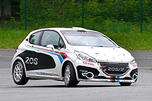 Click here to open the Peugeot 208 R2 gallery