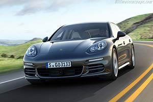 Click here to open the Porsche Panamera 4S gallery