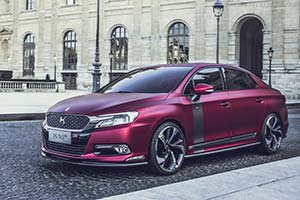 Click here to open the Citroën DS 5LS R gallery