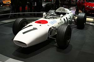 Click here to open the Honda RA272  gallery
