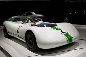 Click here to open the Porsche 909 Bergspyder gallery