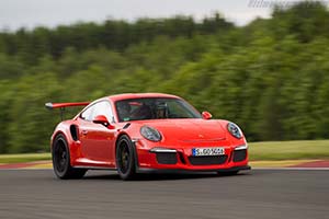 Click here to open the Porsche 911 GT3 RS gallery