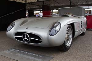 Click here to open the Mercedes-Benz 300 SLR Roadster  gallery