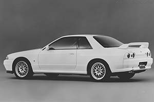 Click here to open the Nissan Skyline GT-R V-Spec II gallery