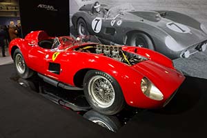 Click here to open the Ferrari 335 S Scaglietti Spyder gallery