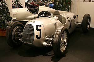 Click here to open the Auto Union Type C gallery