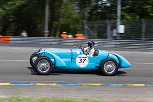 Click here to open the Delage D6-70 Figoni Competition Roadster gallery
