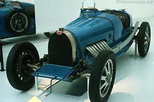 Click here to open the Bugatti Type 45 gallery