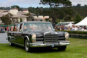 Click here to open the Mercedes-Benz 600 Landaulet gallery