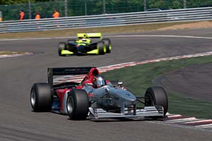 Click here to open the Benetton B197 Renault gallery