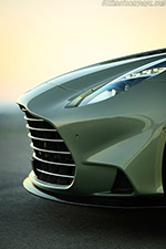 Aston Martin Vanquish Volante